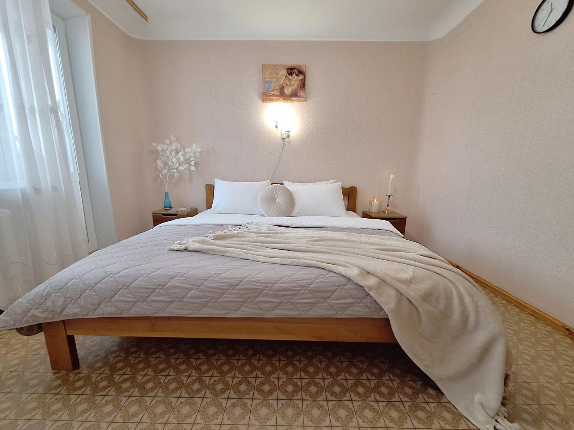 4 Ліжка З Балконом Документи Для Відряджень Мережа Alex Apartments Безконтатне Заселення 24-7 ポルタヴァ エクステリア 写真